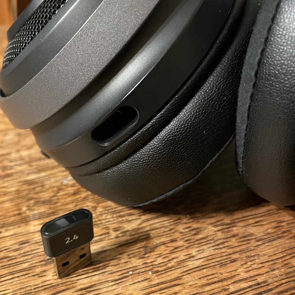 Gaming Headset Razer - Nari Ultimate Wireless THX Spatial Audio - Picture 7 of 8